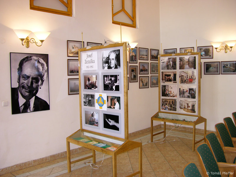MOSTRE &nbsp; 30. 3. 2005 &nbsp; &nbsp; &nbsp; << 7/12 >>