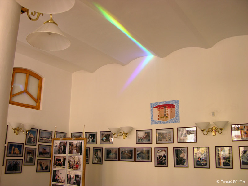 Exposiciones &nbsp; 30. 3. 2005 &nbsp; &nbsp; &nbsp; << 9/12 >>