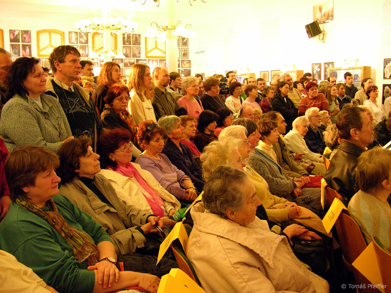 Exposiciones &nbsp; 30. 3. 2008 - MEMORIA DEL ESPÍRITU o HISTORIA DEL ESPIRITISMO EN BOHEMIA &nbsp; &nbsp; &nbsp; << 4/15 >>