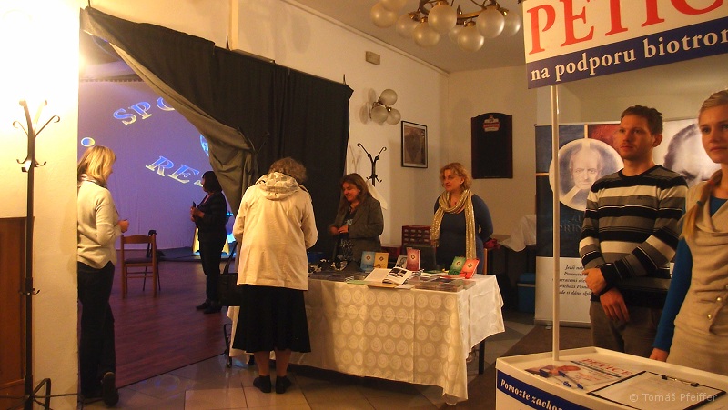 Koncert Společná věc - 10. 11. 2015 ROKYCANY &nbsp; &nbsp; &nbsp; 1/5 >>